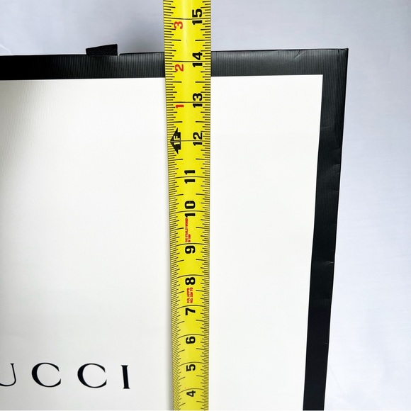 GUCCI Large Black White Paper Boutique Shopping Bag - Picture 5 of 6